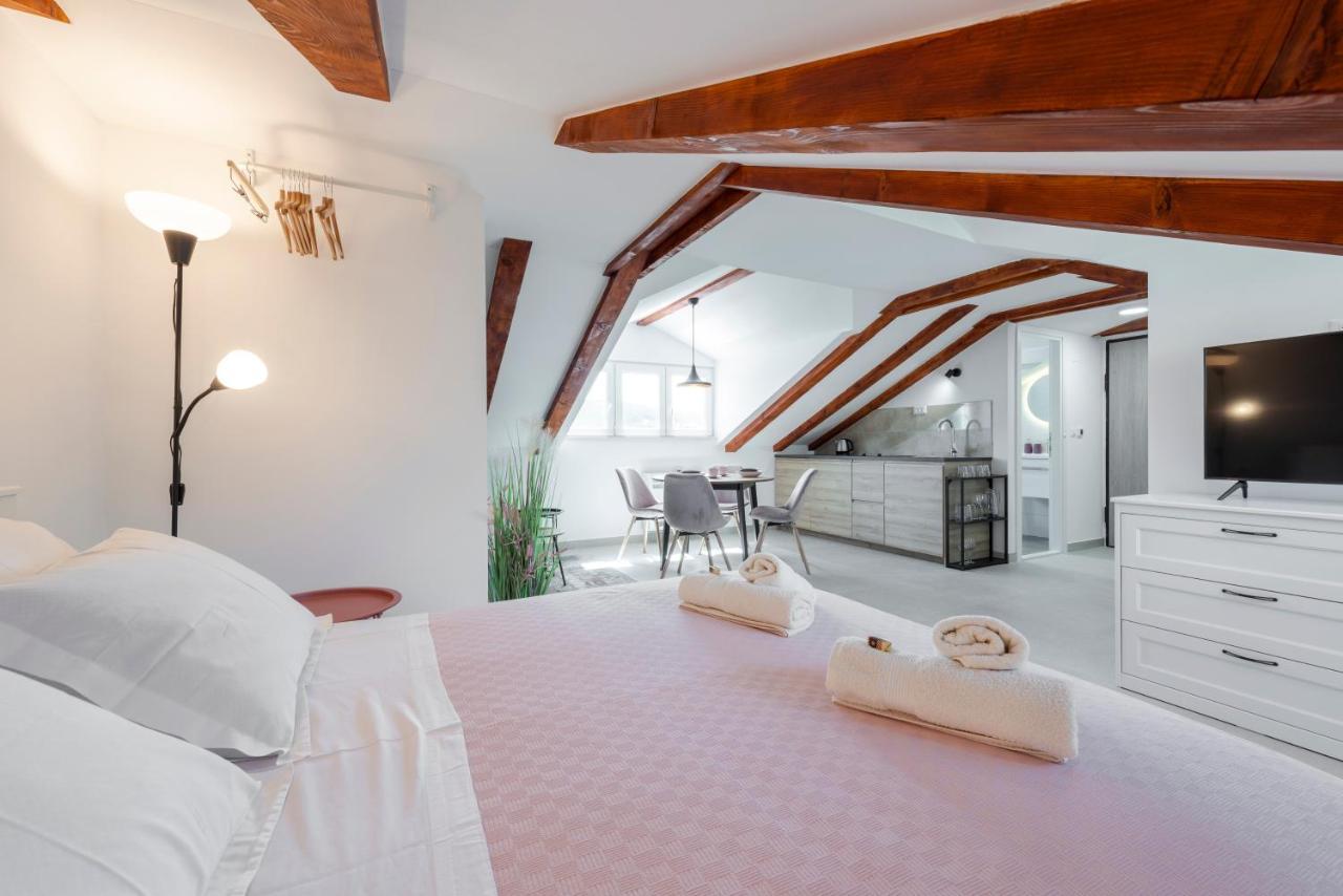 Villa Gold Residence 4 Млини Экстерьер фото